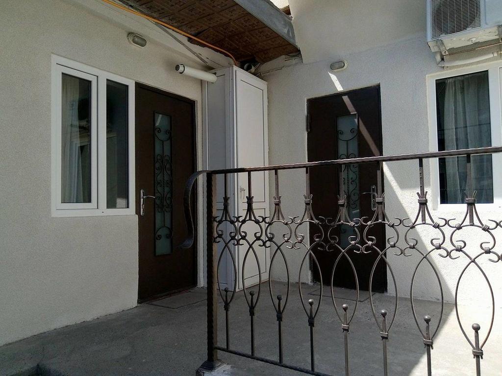 Garry Apartment Тбілісі Екстер'єр фото